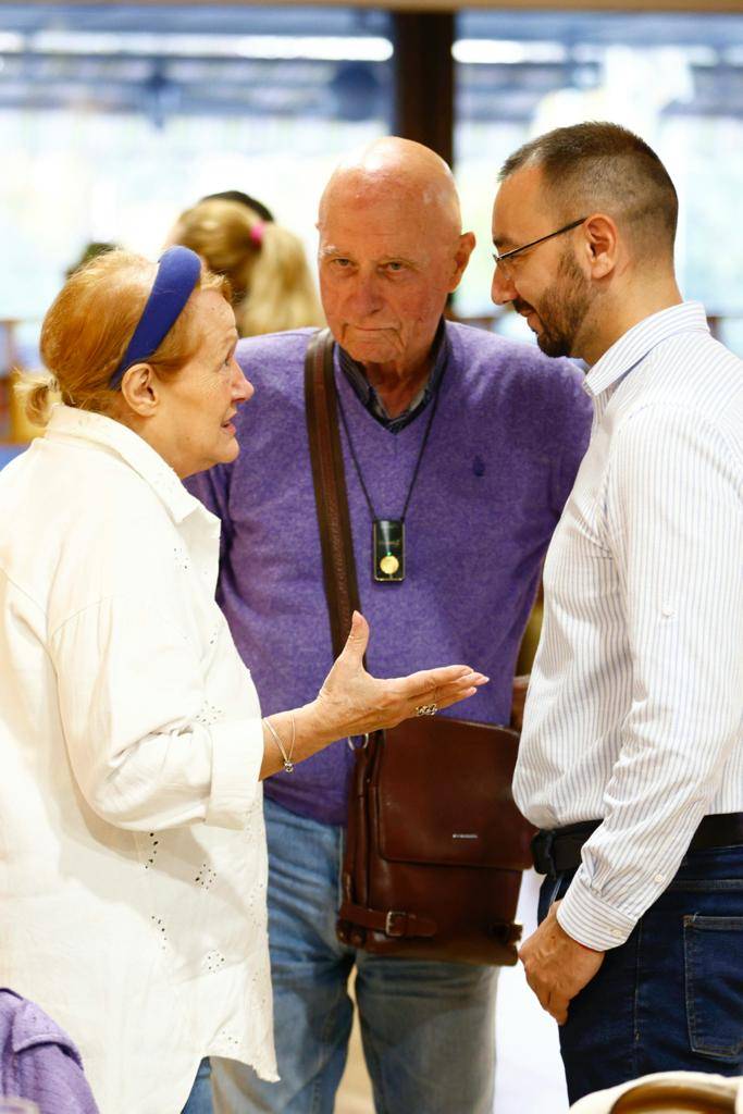  Антон Хекимян 